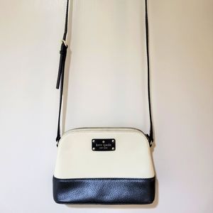 Kate Spade Cross Body bag